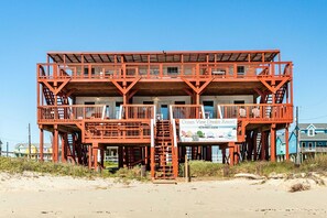 Exterior - Unobstructed Direct Ocean & Beachfront Condo #7! (Surfside Beach)
