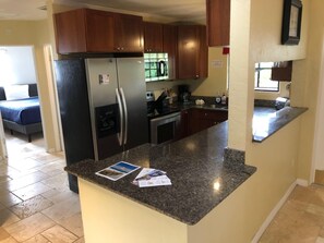 Talo, 3 makuuhuonetta | Yksityinen keittiö | Leivänpaahdin, tehosekoitin, grilliuuni