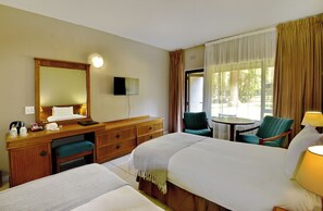 Executive Twin Room | 1 bedroom, in-room safe, iron/ironing board, free WiFi