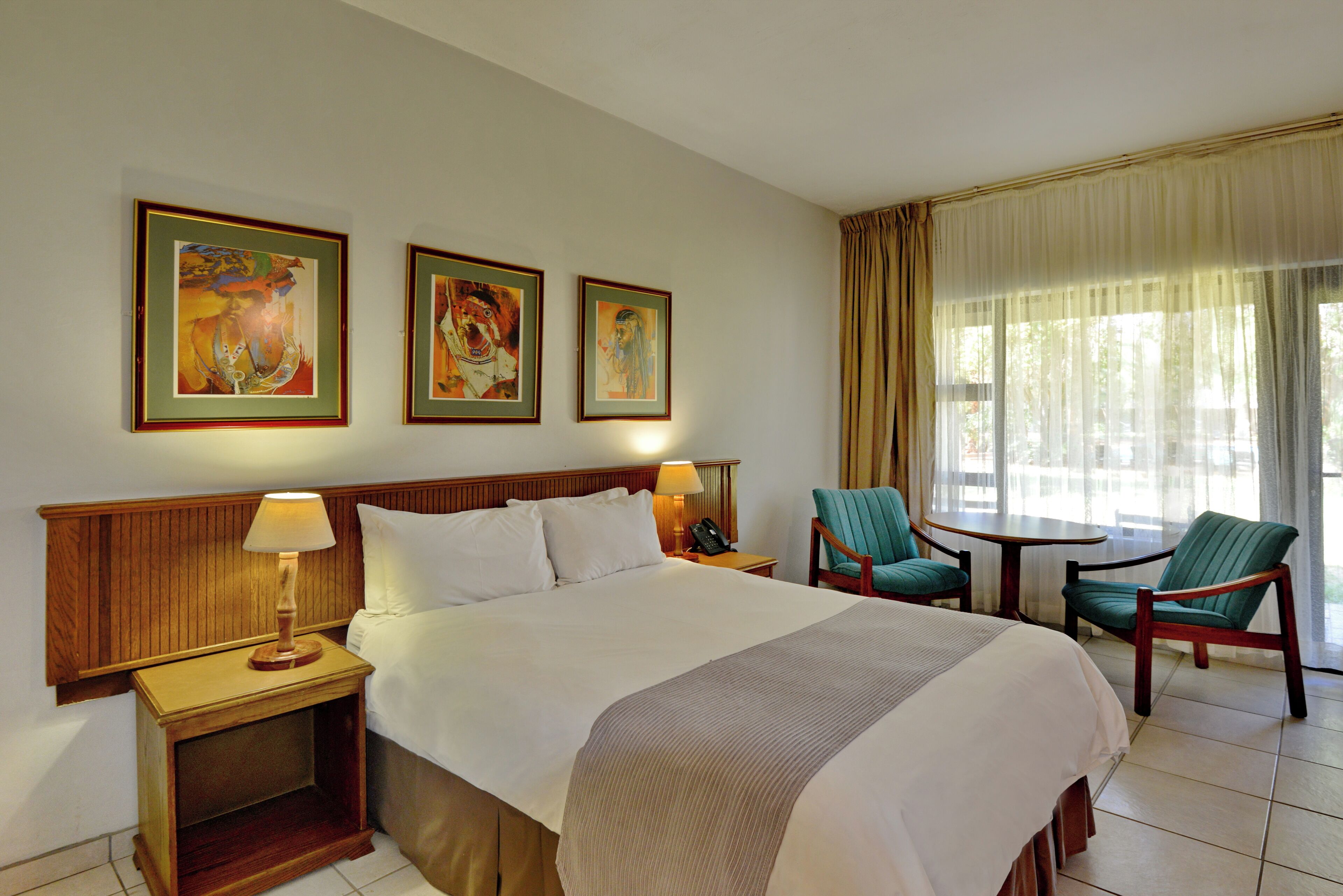 Standard Double Room | In-room safe, iron/ironing board, free WiFi, bed sheets