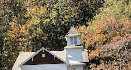 Stoney Creek Oasis Tent Sites and Glamping Yurts