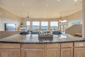 Dining - "The View in Prescott," a Custom Home With 3 Patios + Fire Pit, Near Downtown (Prescott)