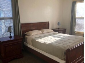 3 sovrum, strykjärn/strykbräda, gratis wi-fi och sängkläder