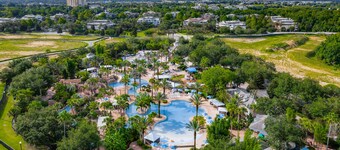 The Retreat House: An Upscale 8 Bdrm Villa with Home Theater at Reunion