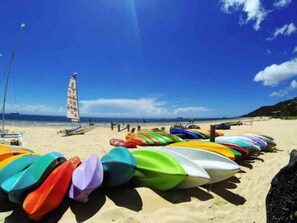 Beach nearby - Tangalooma Resort Hilltop Studio Room (Moreton Island)