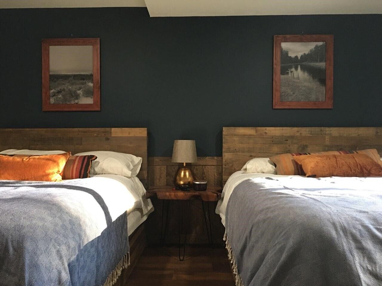 4 chambres, fer et planche à repasser, Wi-Fi gratuit, draps fournis