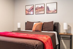 2 dormitorios, tabla de planchar con plancha, wifi gratis y ropa de cama