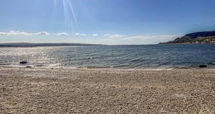 Ideal for exploring the Cowal Peninsula and Argyll’s secret coast.