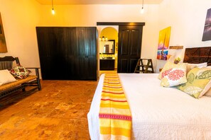 1 bedroom, in-room safe, free WiFi, bed sheets - The Jardin Suite lower-level suite, poolside w/kitchen at Boutique Hotel (Isla Mujeres)