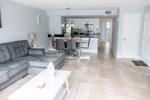 Smart TV - BEAUTIFUL LUXURY APARTMENT CLOSE DISNEY (Kissimmee)