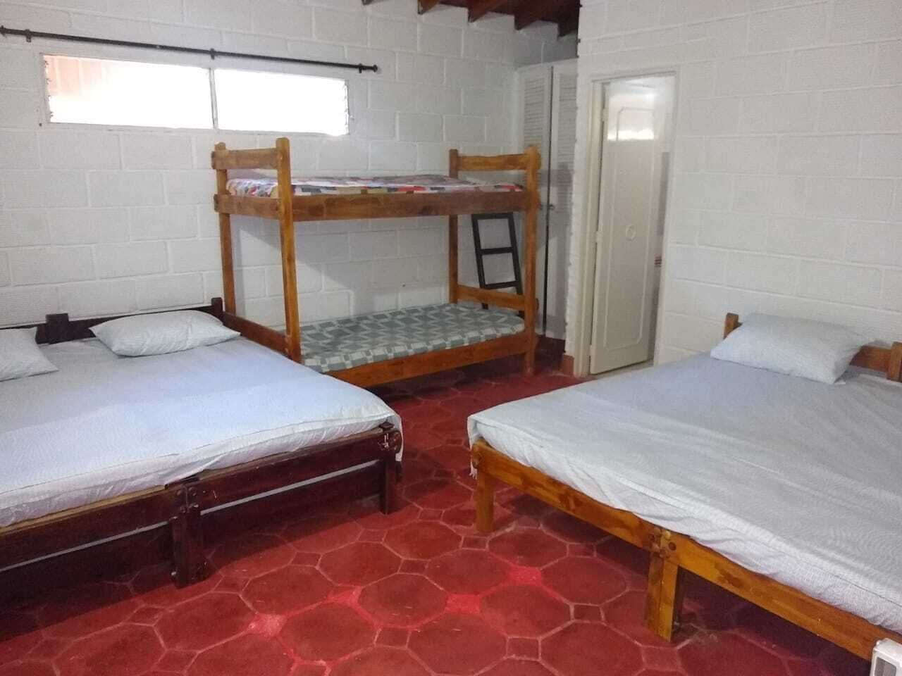 In-room safe, rollaway beds, bed sheets