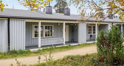 Saariseläntie 8 a 1 by Interhome