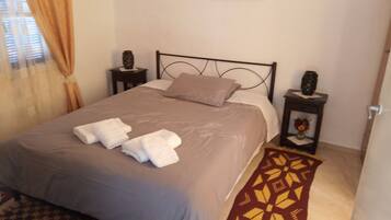 1 Schlafzimmer, Bügeleisen/Bügelbrett, WLAN, Bettwäsche