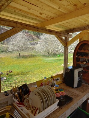 Outdoor dining