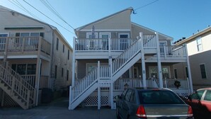 Unclassified image, 2 of 22, button - Ww418 West Bennett Avenue - C2 (Wildwood)