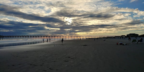 Beach nearby - Two Bedroom less than 10 minutes to Sunset Beach - Pet Friendly! (Calabash)