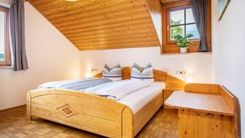 2 habitaciones, wifi gratis y ropa de cama