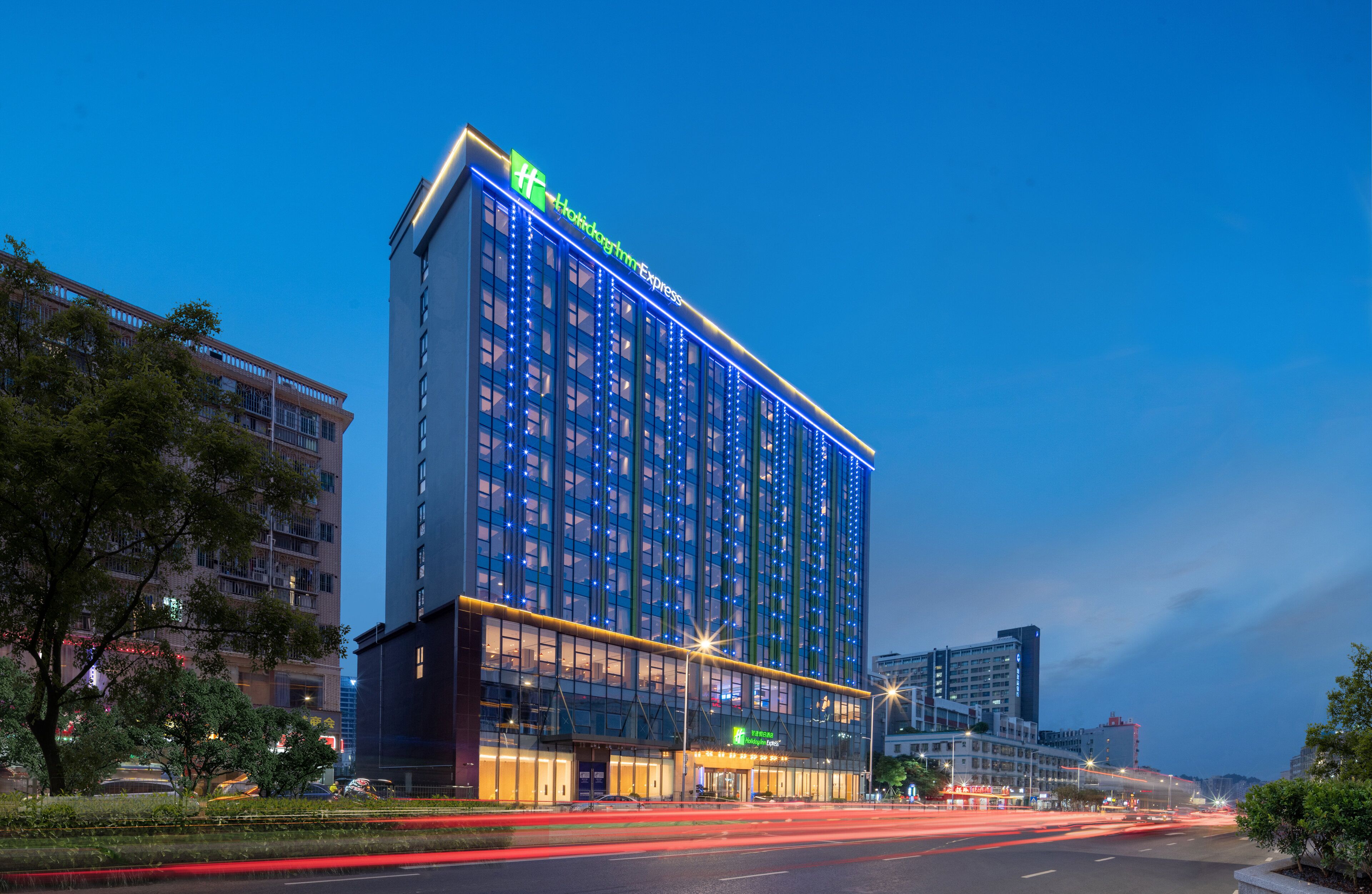 Photo - Holiday Inn Express Shenzhen Longhua by IHG