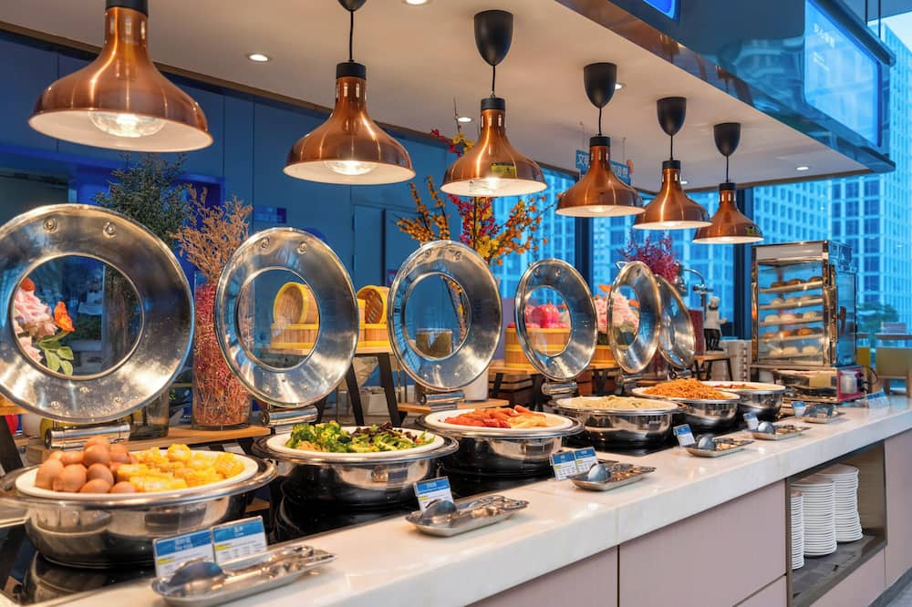 Holiday Inn Express Shenzhen Longhua by IHG