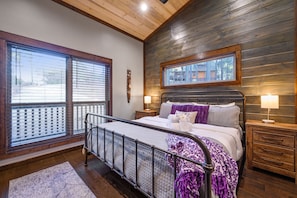 3 bedrooms, free WiFi, bed sheets