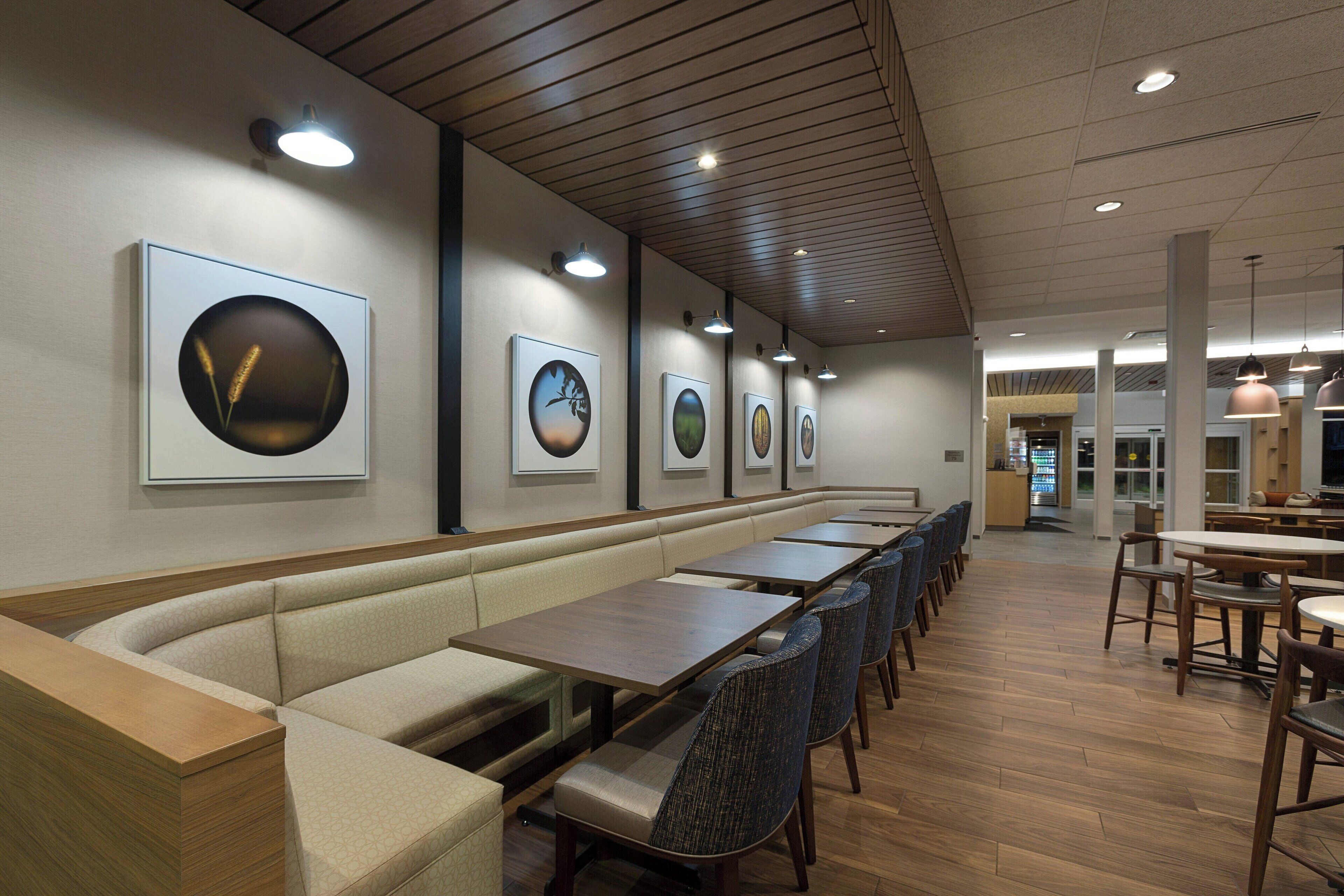 free daily continental breakfast