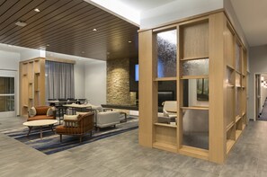 Coin salon dans le hall