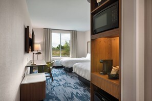 Desk, laptop workspace, iron/ironing board, free WiFi - Fairfield Inn & Suites by Marriott Statesville (Statesville)