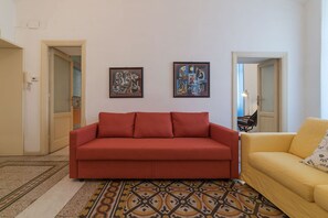 Apartment | Living area
