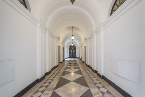 Interior - Domus Villa Romana (Rome)