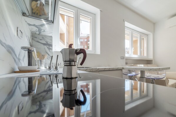 Appartamento, 1 camera da letto | Cucina privata | Frigorifero con congelatore, microonde, forno