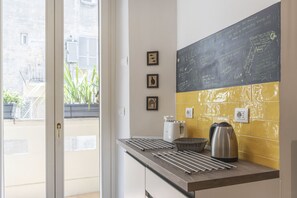 Apartment, 2 Schlafzimmer | Eigene Küche | Kühlschrank, Mikrowelle, Geschirrspüler