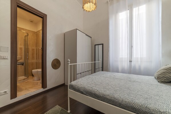 Apartment, 4 Schlafzimmer