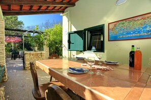 Cottage (Two Bedroom Stone House) | Dining room - Stone House Oreb's Cottage (Vela Luka)