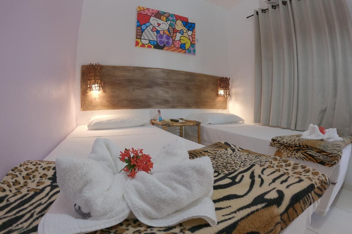 Free WiFi, bed sheets