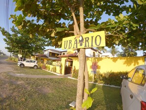 Fachada da propriedade
