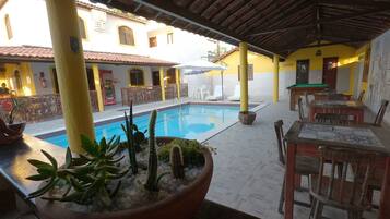 Piscina externa
