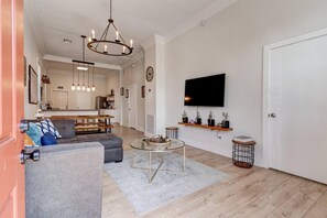 Smart TV, streaming services, offices