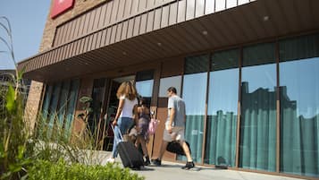 Fachada de la propiedad