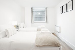 Classic Apartment | 2 bedrooms, individually decorated, individually furnished, desk