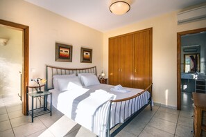 3 Schlafzimmer, Bügeleisen/Bügelbrett, kostenloses WLAN, Bettwäsche