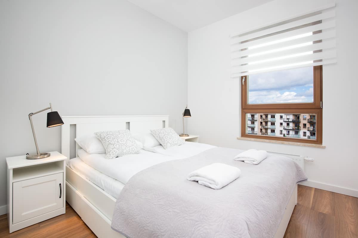 Apartment, 1 Bedroom, Balcony | 3 bedrooms, bed sheets