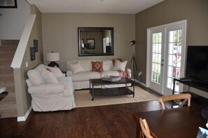 Apartment, Multiple Beds (Lucaya 4 Bedrooms 3 Baths Townhome!) | Living room - Lucaya 4 Bedrooms 3 Baths Townhome! (Kissimmee)