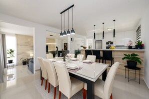 Dining - Villa Miranda with pool, Zadar county (Zaton)