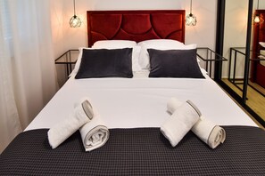 1 dormitorio, tabla de planchar con plancha, wifi gratis y ropa de cama