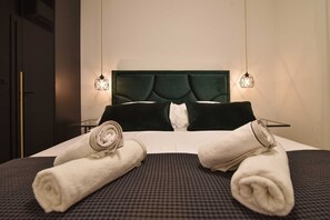2 chambres, fer et planche à repasser, accès au Wi-Fi (inclus)