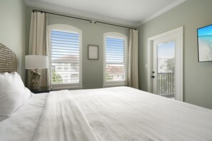 4 dormitorios, tabla de planchar con plancha, wifi gratis y ropa de cama