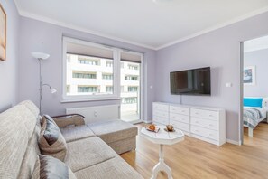 Apartment, 1 Schlafzimmer, Balkon | 7 Schlafzimmer, kostenloses WLAN, Bettwäsche