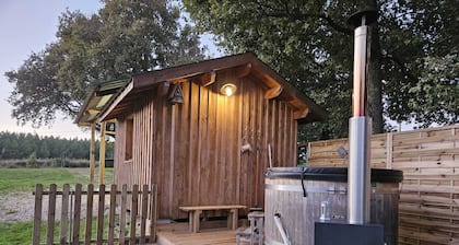 Landes" guest room with private Nordic bath