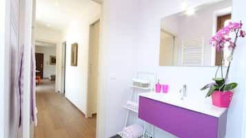 Lägenhet | 2 sovrum, strykjärn/strykbräda, gratis wi-fi och sängkläder