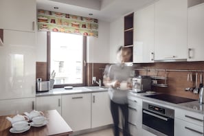 Apartment, 2 Bedrooms, Terrace | Private kitchen